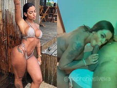 Sthefany Silveira mostrando suas habilidades ao fazer sexo oral no pau grande do amigo