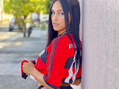 Novinha torcedora do Flamengo, Rebecca Ferreira, mostrando todo seu corpo sem roupa.