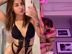 Yasmin Pariz em ação, transando e fazendo um delicioso 69